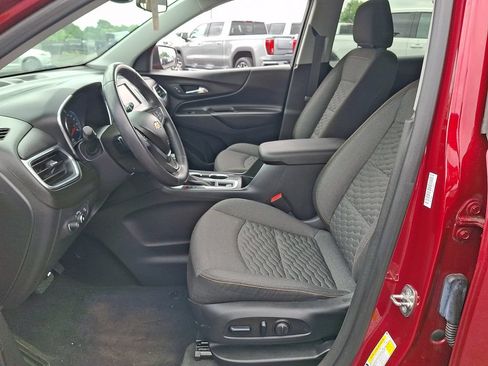 Used 2020 Chevrolet Equinox LT FWD image 16