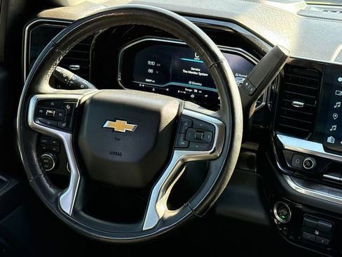 Used 2024 Chevrolet Silverado 2500 LTZ image 11