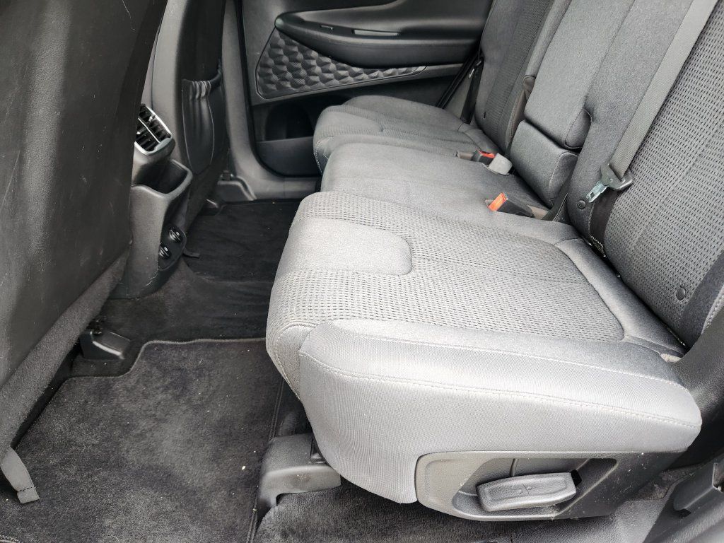 Used 2020 Hyundai Santa Fe SE AWD/4WD image 24