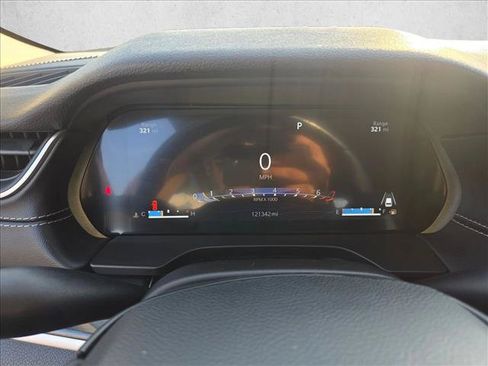 Used 2022 Jeep Grand Cherokee L Laredo w/ Luxury Tech Group I RWD image 11