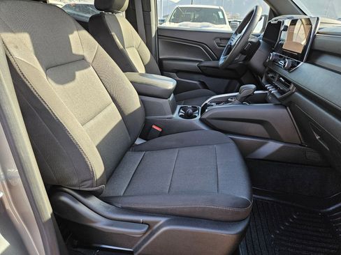 Used 2023 Chevrolet Colorado Trail Boss w/ Advanced Trailering Package image 30