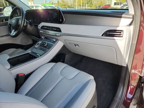 Used 2022 Hyundai Palisade SEL w/ 8P Bench Seat Package image 11
