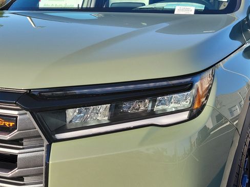 New 2026 Honda Pilot TrailSport image 10