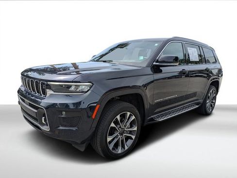 Used 2024 Jeep Grand Cherokee L Overland w/ Advanced Protech Group III AWD/4WD image 7