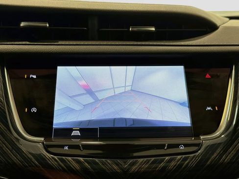 Used 2024 Cadillac XT6 Premium Luxury AWD/4WD image 12