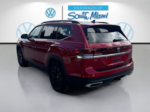 Certified 2024 Volkswagen Atlas SE FWD image 5
