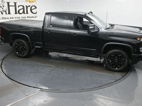 New 2026 Chevrolet Silverado 2500 High Country w/ High Country Premium Package AWD/4WD image 16