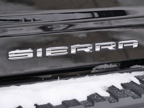 Used 2024 GMC Sierra 2500 Denali w/ Denali Reserve Package image 24