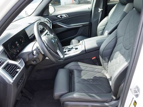 Used 2026 BMW X5 xDrive40i AWD/4WD image 4