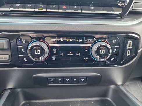 Used 2026 Chevrolet Silverado 3500 High Country w/ High Country Premium Package image 35