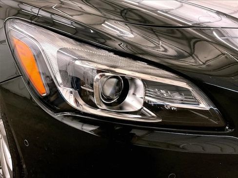 Used 2017 Buick LaCrosse Premium w/ Driver Confidence Package #2 FWD image 28