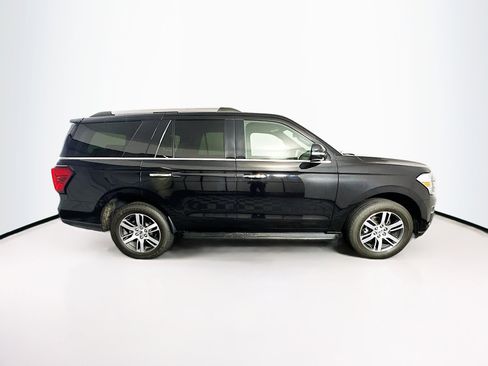Used 2024 Ford Expedition Limited image 10