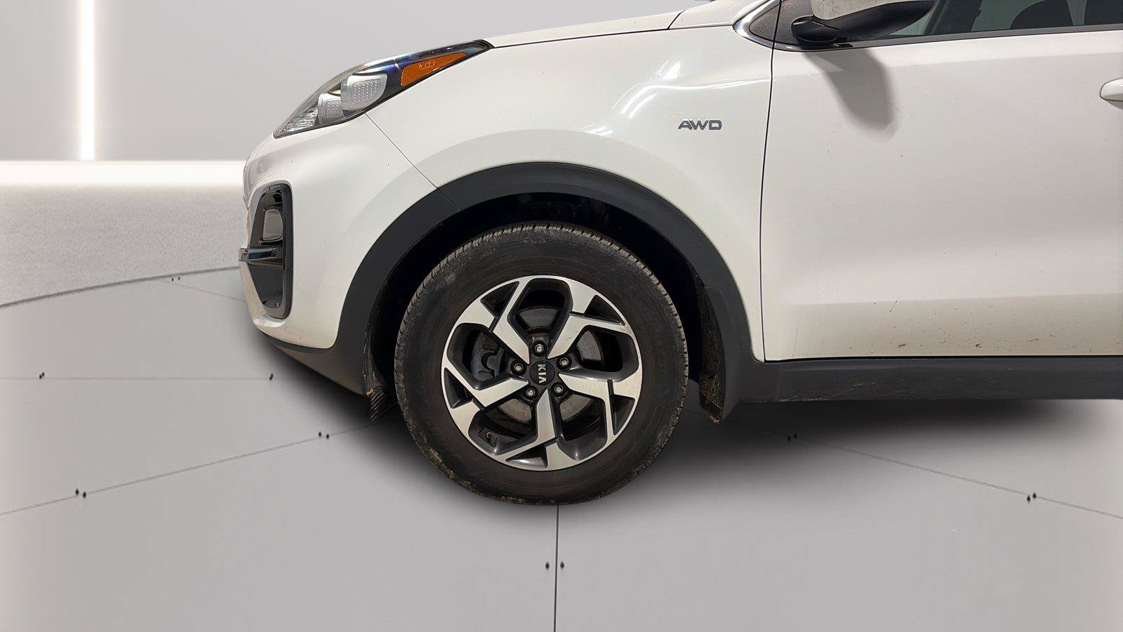 Used 2020 Kia Sportage LX AWD/4WD image 24