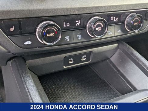 Used 2024 Honda Accord EX image 17