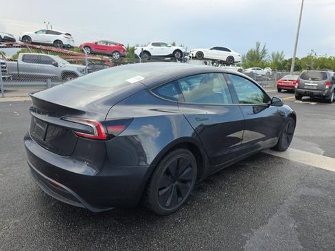 Used 2024 Tesla Model 3 Standard Range RWD image 4
