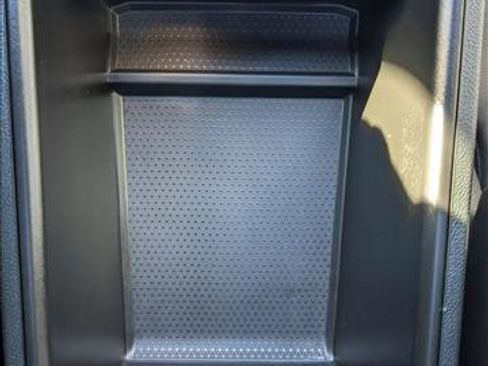 Used 2022 BMW 330i xDrive Sedan w/ Premium Package 2 image 19