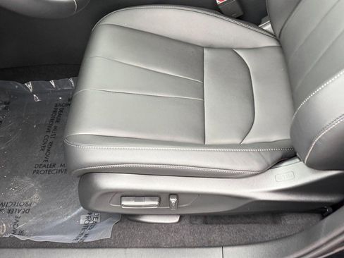 Certified 2025 Acura ADX AWD image 15