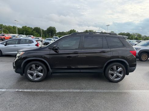 Used 2019 Honda Passport Touring image 2