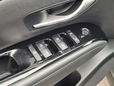 Used 2024 Hyundai Tucson Limited image 18