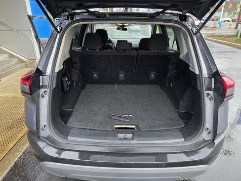 Used 2023 Nissan Rogue S image 20