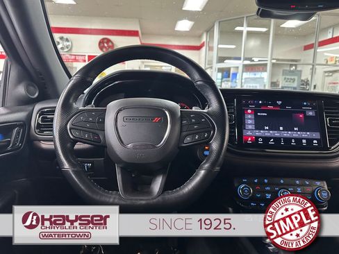 Used 2024 Dodge Durango GT AWD/4WD image 16