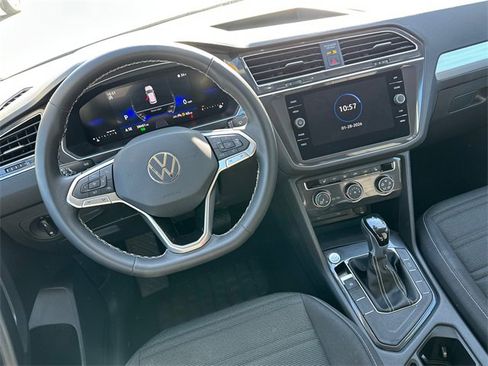 Certified 2024 Volkswagen Tiguan S image 30