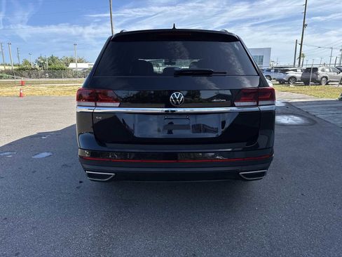 Used 2022 Volkswagen Atlas SE image 5