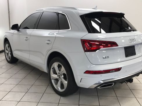 Used 2023 Audi Q5 2.0T Premium Plus w/ Premium Plus Package AWD/4WD image 4