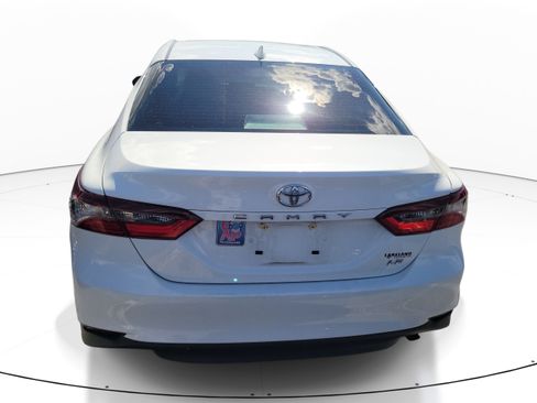 Used 2024 Toyota Camry LE w/ Convenience Package FWD image 6