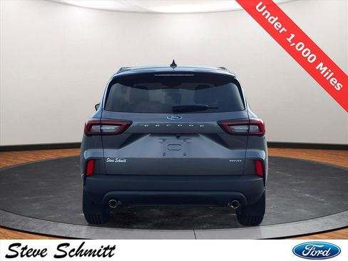 Used 2025 Ford Escape ST-Line w/ Cold Weather Package image 26