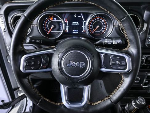 Used 2021 Jeep Wrangler Unlimited Sahara AWD/4WD image 10
