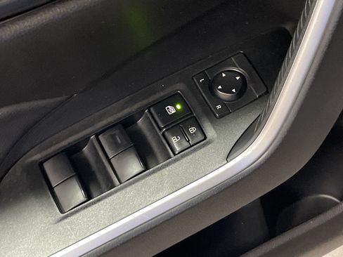 Used 2025 Toyota RAV4 LE FWD image 15