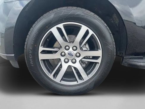 Used 2024 Ford Expedition Limited AWD/4WD image 33