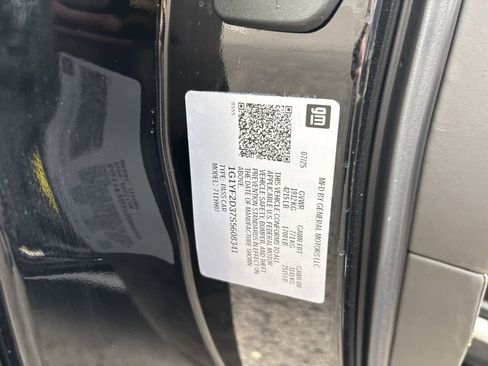 Used 2025 Chevrolet Corvette Z06 w/ Stealth Interior Trim Package image 8