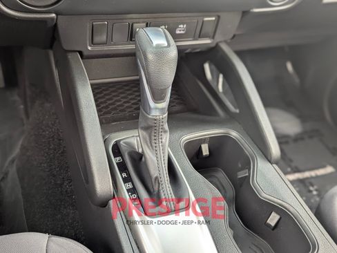 Used 2022 Nissan Frontier S w/ Technology Package RWD image 24