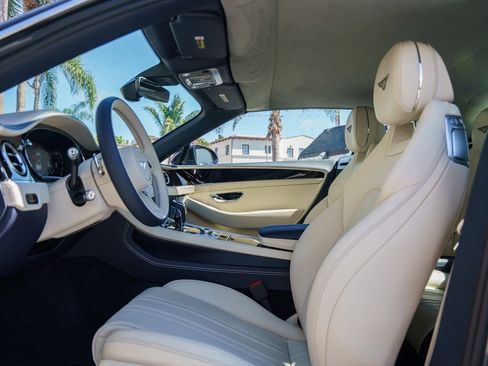 New 2026 Bentley Continental GTC image 2