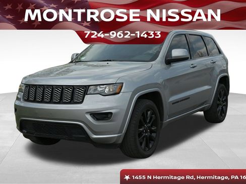 Used 2018 Jeep Grand Cherokee Altitude AWD/4WD image 1