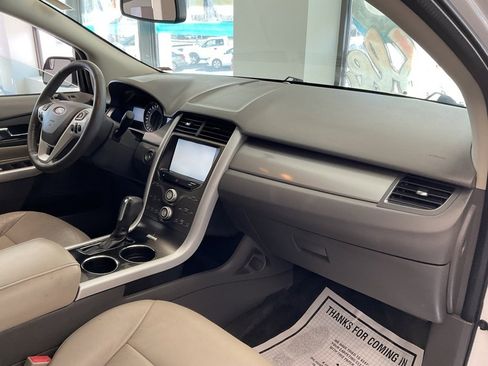 Used 2014 Ford Edge SEL w/ Equipment Group 205A image 17