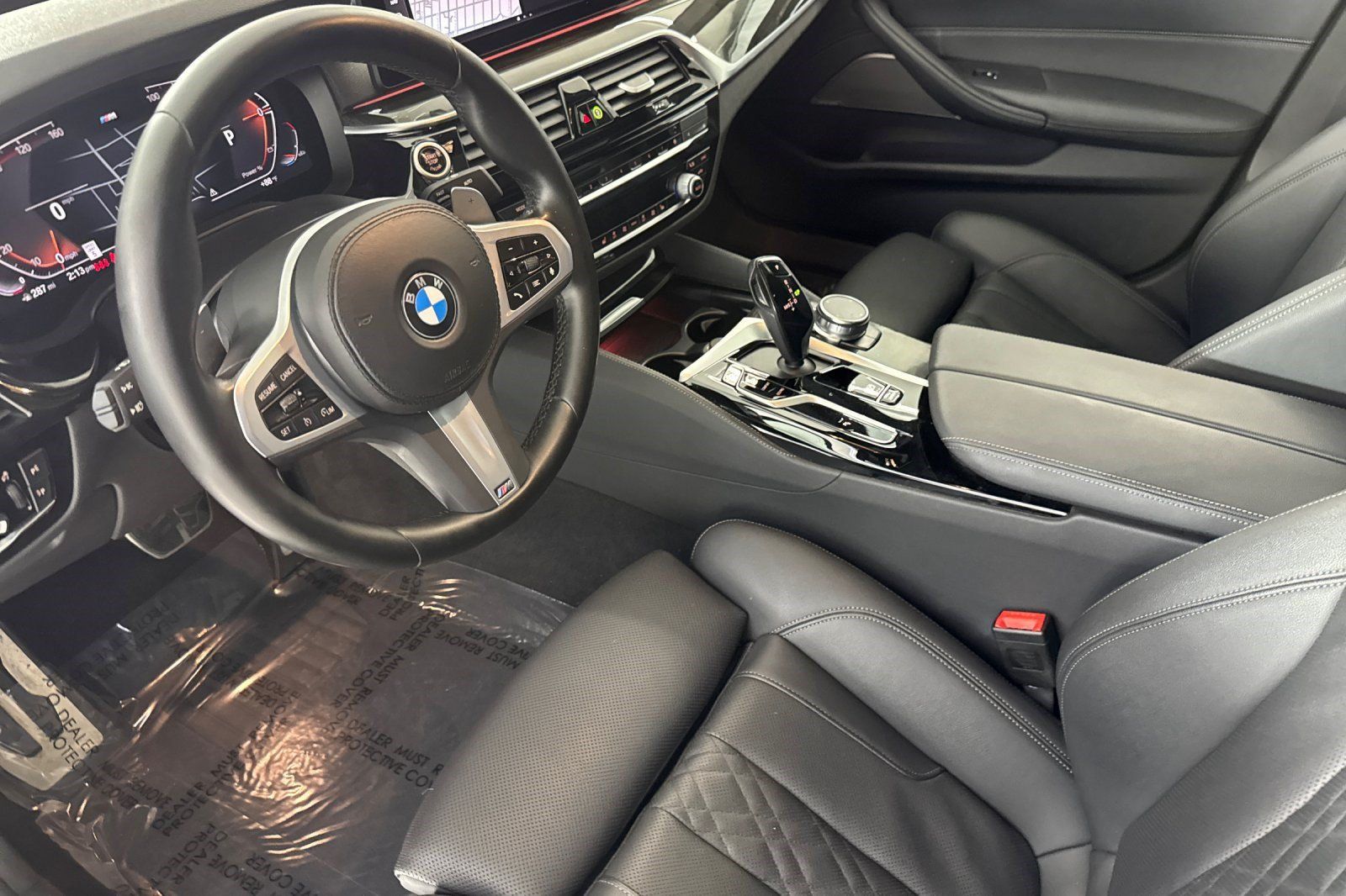 Used 2023 BMW 540i w/ M Sport Package RWD image 4