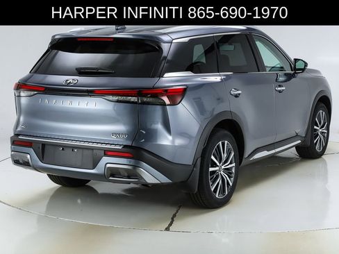 Used 2023 INFINITI QX60 Sensory w/ Vision Package AWD/4WD image 10