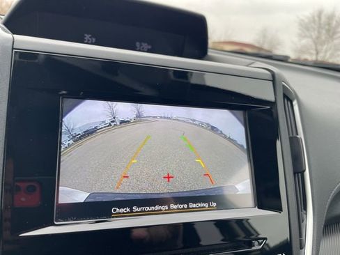 Used 2019 Subaru Crosstrek 2.0i Premium w/ Eyesight System image 9