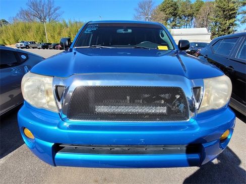 Used 2008 Toyota Tacoma PreRunner image 2