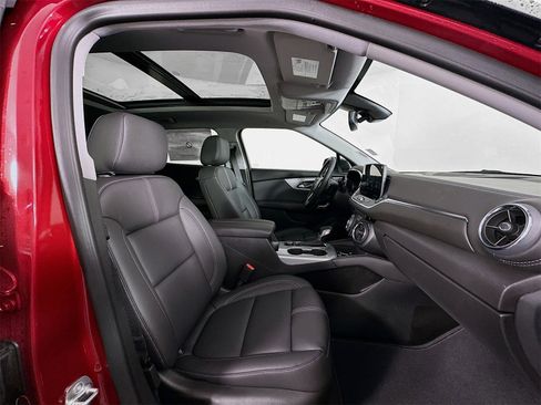New 2025 Chevrolet Blazer LT w/ Midnight/Sport Edition image 29