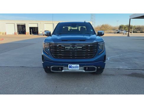 Used 2024 GMC Sierra 1500 Denali Ultimate image 3