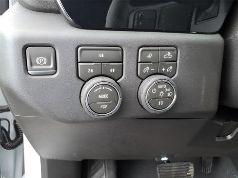 New 2026 Chevrolet Silverado 2500 LT w/ Trail Boss Package image 17