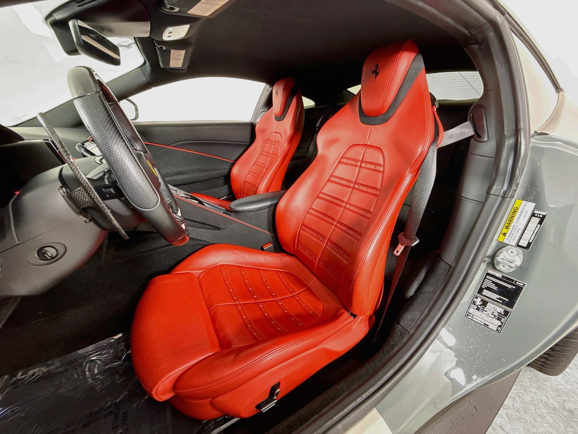 Certified 2021 Ferrari Roma RWD image 9