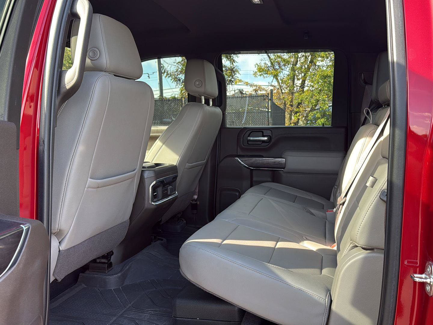 Used 2022 Chevrolet Silverado 2500 LTZ w/ LTZ Plus Package AWD/4WD image 10