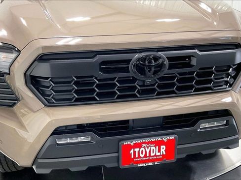 New 2026 Toyota Tacoma TRD Off-Road AWD/4WD image 35