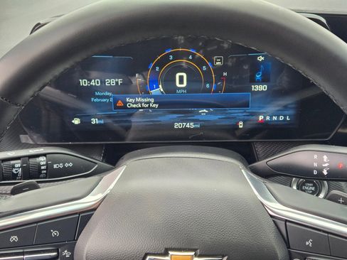 Certified 2025 Chevrolet Equinox LT w/ Safety and Technology Package image 28