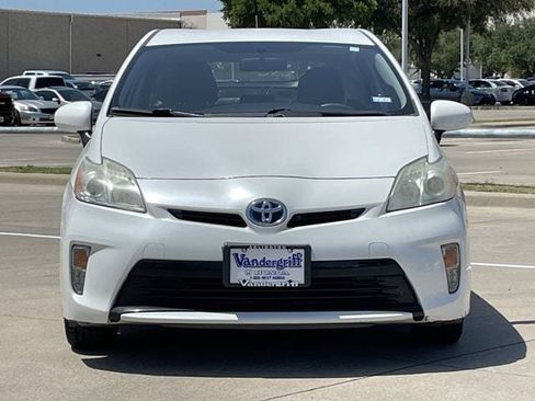 Used 2014 Toyota Prius Two FWD image 7